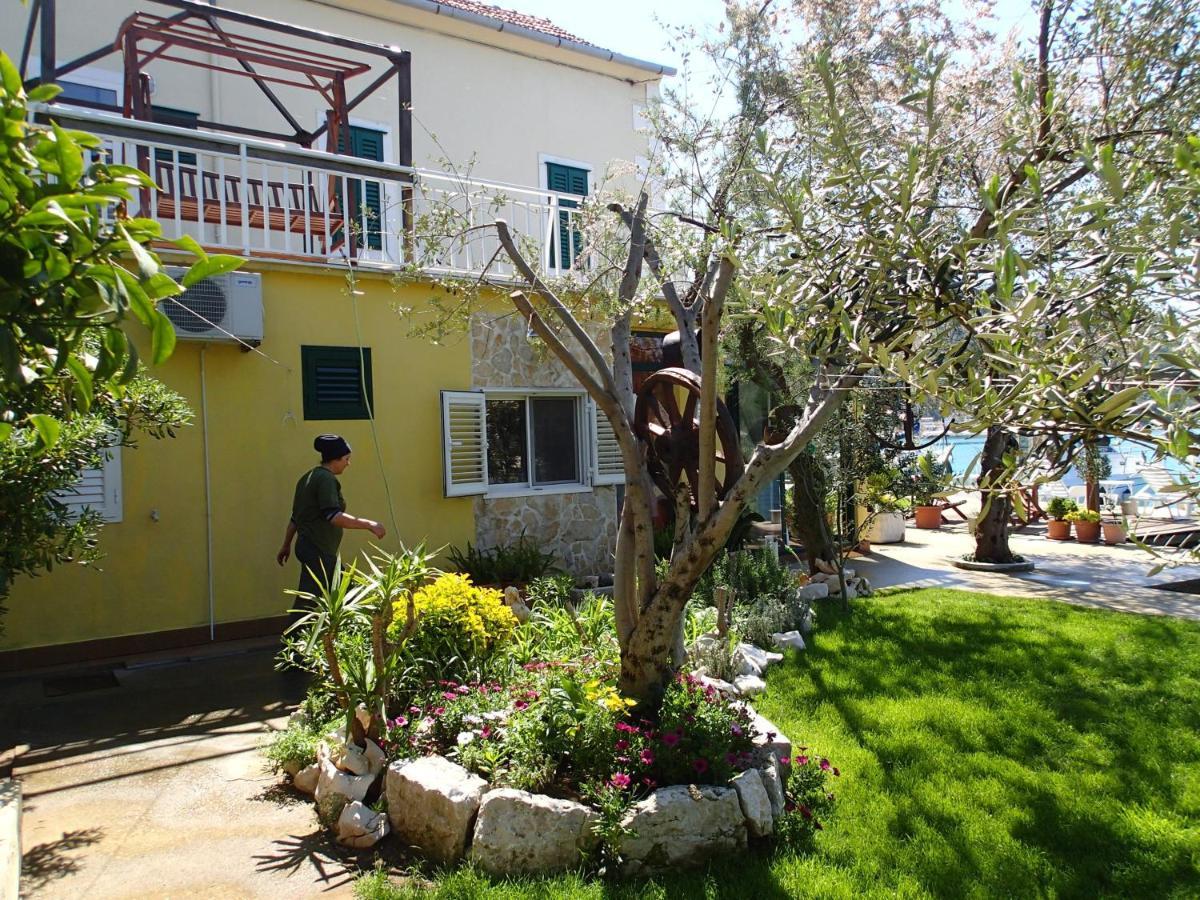 Apartment Blace 16068B Εξωτερικό φωτογραφία